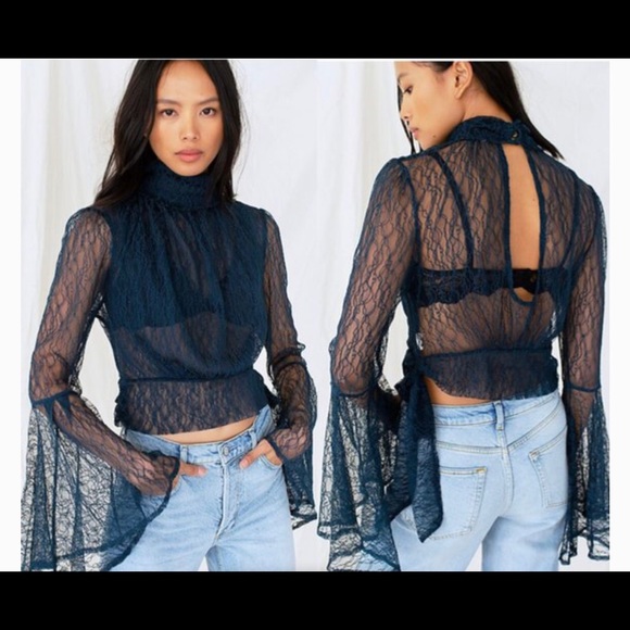 Free People Tops - Free People Rule Breaker lace top